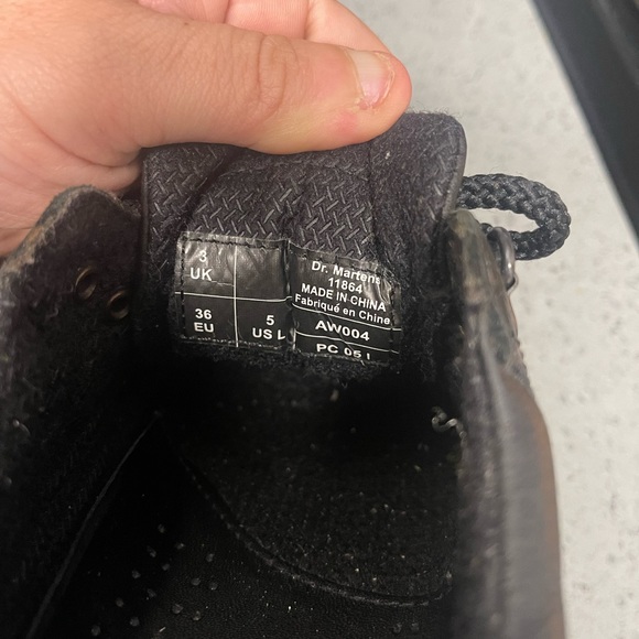 Women’s Dr. Marten shoes. Black size 5 - Picture 10 of 12